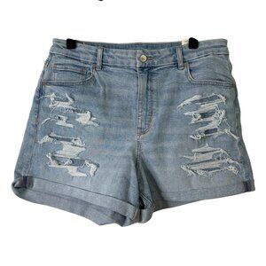 American Eagle NWT Curvy Mom Shorts Light Wash Embroidered Flower Size 16